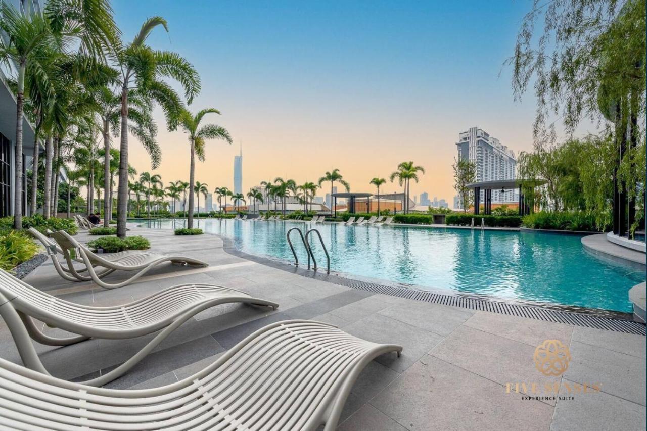 Апартаменты Trion Kuala Lumpur By Five Senses Экстерьер фото